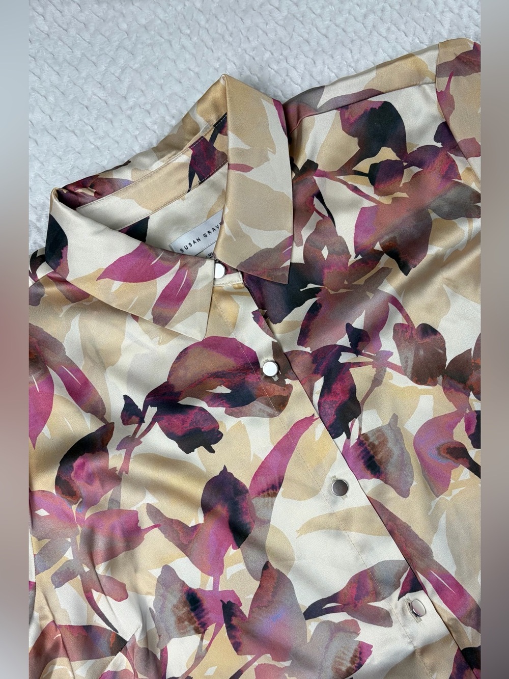 Susan Graver Printed Liquid Knit Long Sleeve Blouse Abstract Watercolor Satin MP